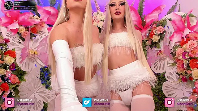 Snapshot of AlisonSharon chatting on 25, 12, 2024 AlisonSharon online show from 25, 12, 2024