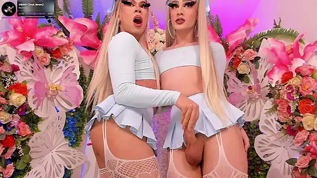 Snapshot of AlisonSharon chatting on 26, 1, 2025 AlisonSharon online show from 26, 1, 2025