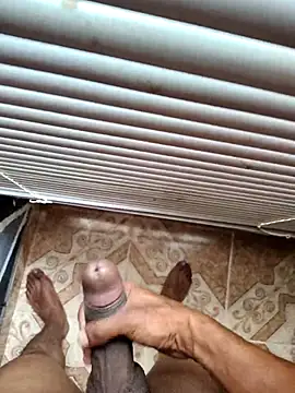 Snapshot of Negrotnt11 chatting on 11, 10, 2025 Negrotnt11 online show from 11, 10, 2025