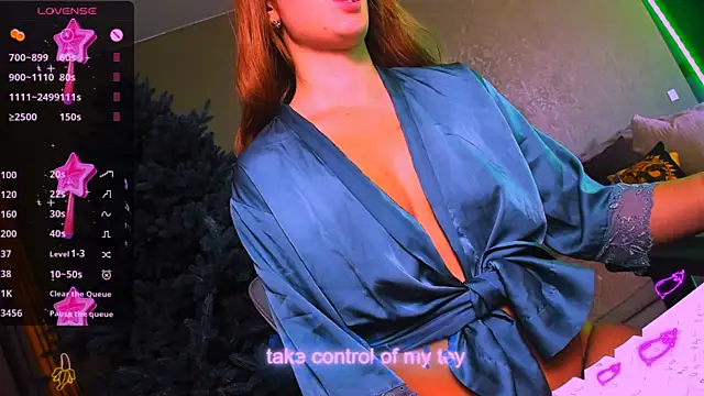 Snapshot of ReggieMeow chatting on 6, 2, 2025 ReggieMeow online show from 6, 2, 2025