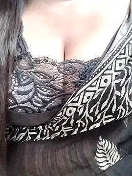 Snapshot of Nancy-22 chatting on 17, 10, 2025 Nancy-22 online show from 17, 10, 2025