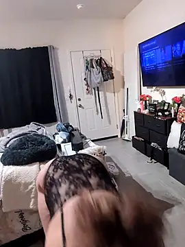 EverlynnCynn20 online show from 15, 9, 2025