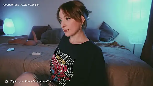 Snapshot of kris69kiss chatting on 7, 11, 2025 kris69kiss online show from 7, 11, 2025