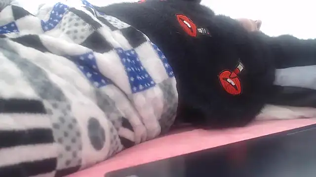 naughthyany16 online show from 17, 11, 2025