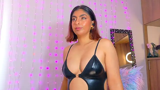 im anna  online show from 17, 12, 2025