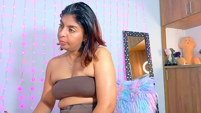 im anna  online show from 13, 1, 2026