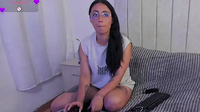 Snapshot of anny_roberts chatting on 9, 1, 2026 anny roberts online show from 9, 1, 2026