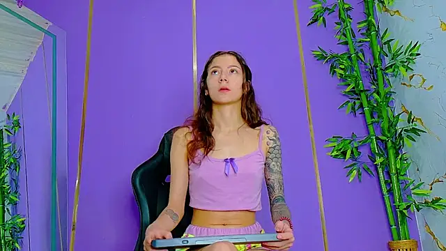 scarlet-jonesx online show from 9, 10, 2025