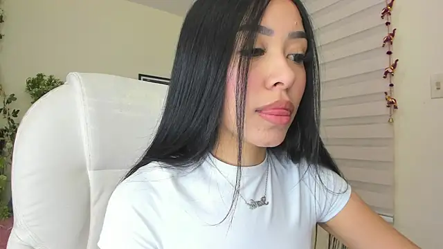 Snapshot of Starliee__ chatting on 4, 2, 2025 Starliee online show from 4, 2, 2025