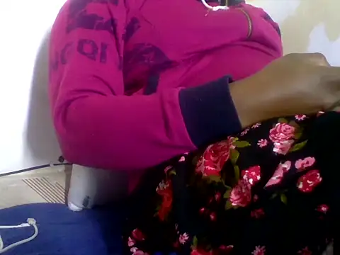 Hot-zeenah online show from 5, 10, 2025