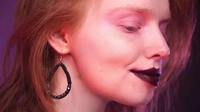 ginger hugs online show from 3, 1, 2025