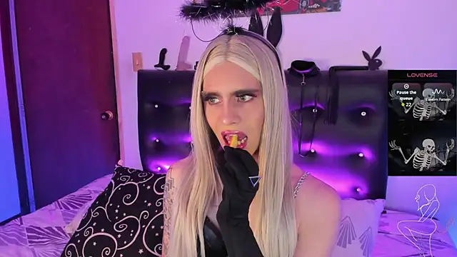 AngelsJones21 online show from 30, 10, 2025