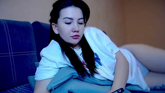 AlexaCruze online show from 22, 1, 2025