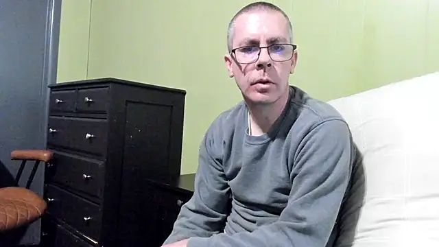 ImportantEquator0 online show from 15, 10, 2025