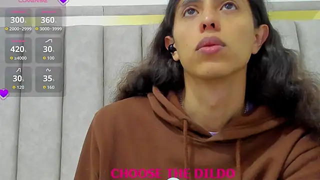 FreyaMoller online show from 13, 11, 2025