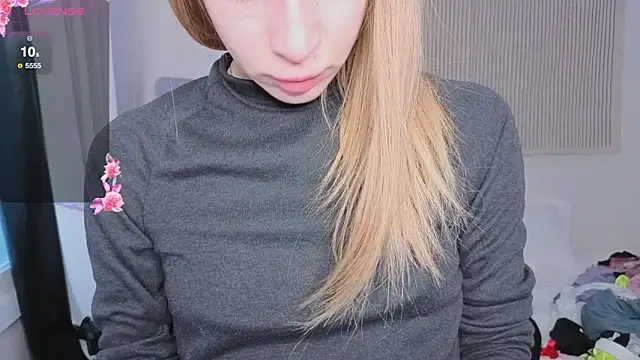 Snapshot of Elis_Fox chatting on 15, 2, 2026 Elis Fox online show from 15, 2, 2026