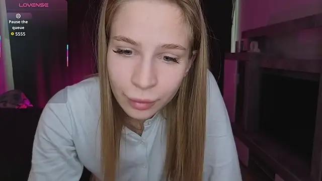 Snapshot of Elis_Fox chatting on 13, 3, 2026 Elis Fox online show from 13, 3, 2026