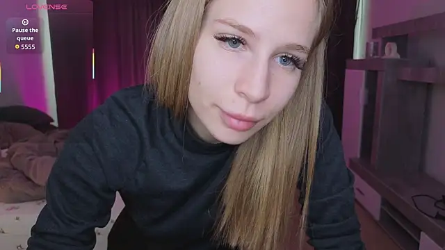 Snapshot of Elis_Fox chatting on 23, 3, 2026 Elis Fox online show from 23, 3, 2026