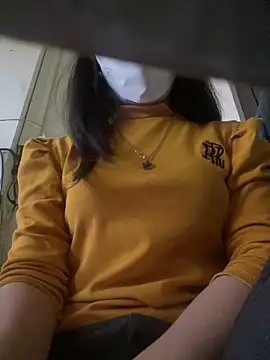 Snapshot of Tuongvy05 chatting on 20, 12, 2024 Tuongvy05 online show from 20, 12, 2024