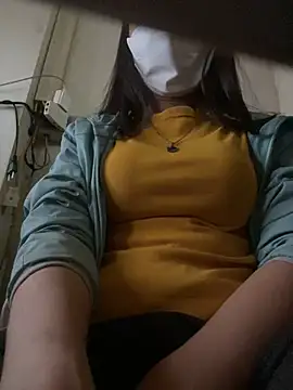 Snapshot of Tuongvy05 chatting on 25, 12, 2024 Tuongvy05 online show from 25, 12, 2024