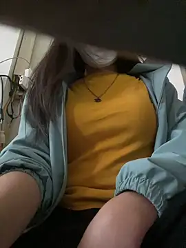 Snapshot of Tuongvy05 chatting on 17, 1, 2025 Tuongvy05 online show from 17, 1, 2025