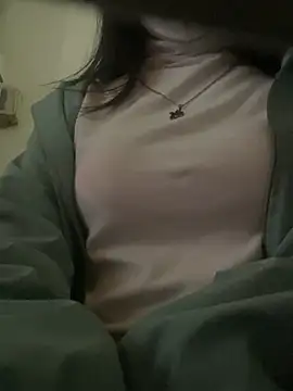 Snapshot of Tuongvy05 chatting on 21, 1, 2025 Tuongvy05 online show from 21, 1, 2025