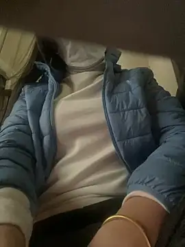 Snapshot of Tuongvy05 chatting on 25, 2, 2025 Tuongvy05 online show from 25, 2, 2025