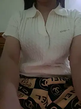 Snapshot of Tuongvy05 chatting on 6, 3, 2025 Tuongvy05 online show from 6, 3, 2025