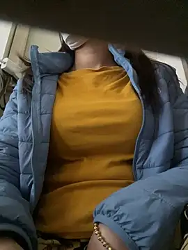 Snapshot of Tuongvy05 chatting on 20, 3, 2025 Tuongvy05 online show from 20, 3, 2025