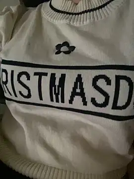 Snapshot of Tuongvy05 chatting on 6, 10, 2025 Tuongvy05 online show from 6, 10, 2025