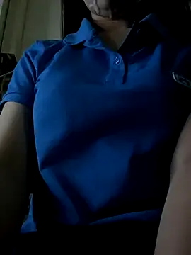 Snapshot of Tuongvy05 chatting on 5, 11, 2025 Tuongvy05 online show from 5, 11, 2025