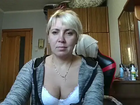 IrinaB1 online show from 23, 10, 2025