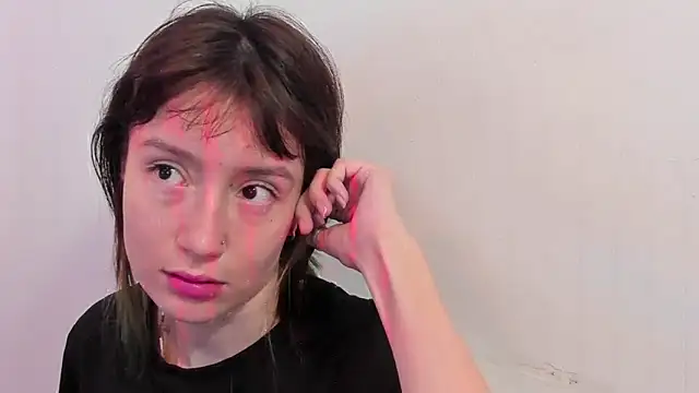 lizzy davis 1 online show from 19, 1, 2025