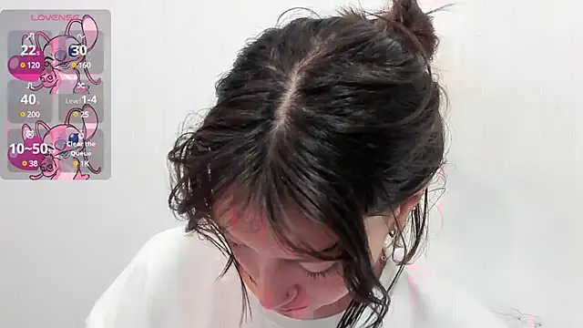 lizzy davis 1 online show from 10, 2, 2025