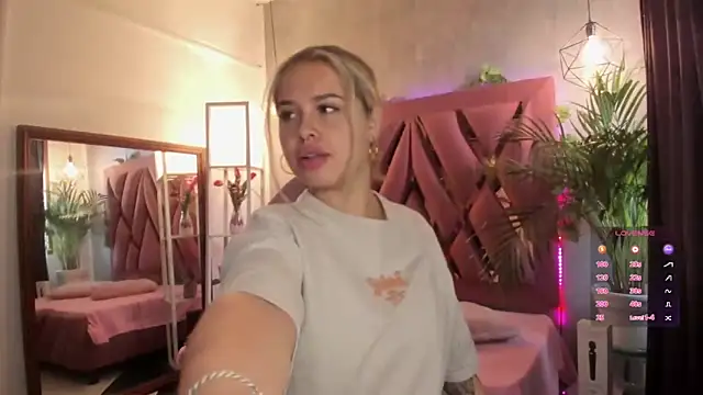 Haelycute online show from 11, 1, 2025