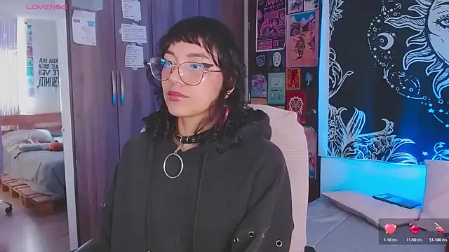 melissahowl online show from 6, 11, 2025