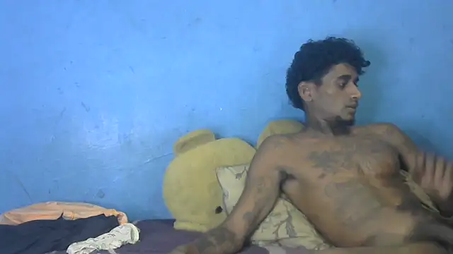 Snapshot of indiangeni20 chatting on 12, 10, 2025 indiangeni20 online show from 12, 10, 2025