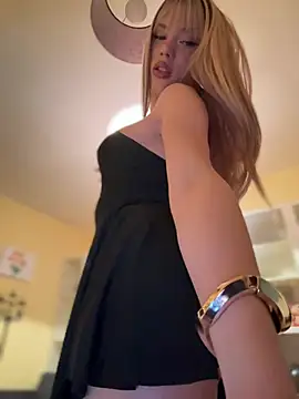 Carlita cute online show from 6, 2, 2026