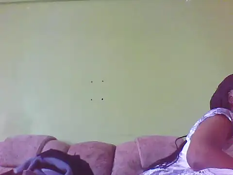 Snapshot of EBONYVANILLA02 chatting on 15, 10, 2025 EBONYVANILLA02 online show from 15, 10, 2025