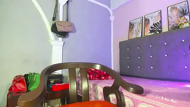 Snapshot of sexy-luna-star-ts chatting on 18, 1, 2026 sexy-luna-star-ts online show from 18, 1, 2026