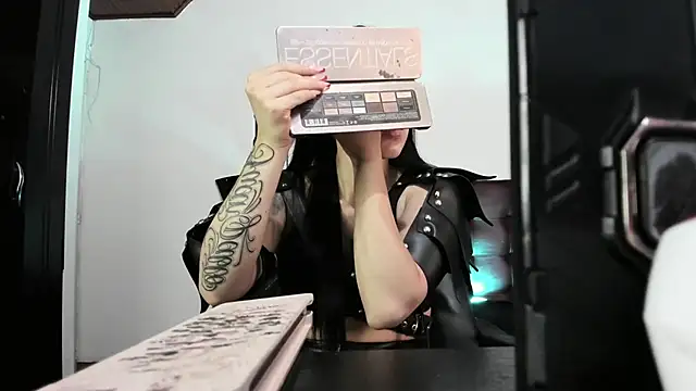 MistressVenena online show from 16, 10, 2025