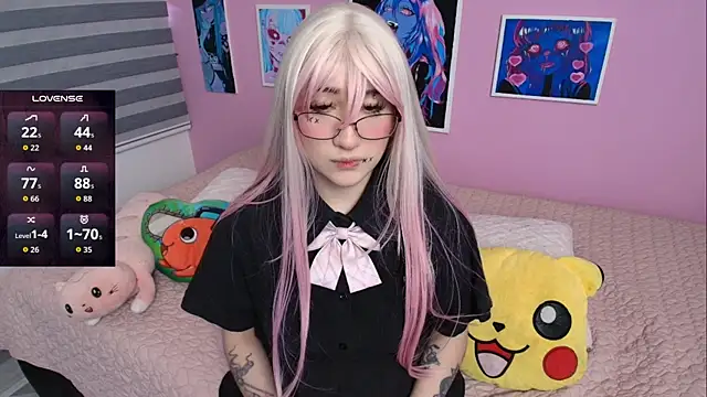 Snapshot of Miwa_violet chatting on 10, 11, 2025 Miwa violet online show from 10, 11, 2025