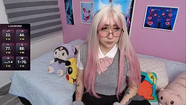 Snapshot of Miwa_violet chatting on 15, 11, 2025 Miwa violet online show from 15, 11, 2025