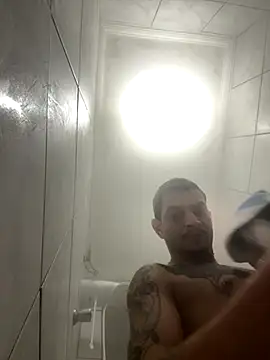 Snapshot of Christopherreis chatting on 7, 11, 2025 Christopherreis online show from 7, 11, 2025