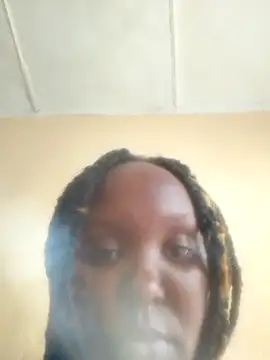 Queen001046 online show from 22, 11, 2025