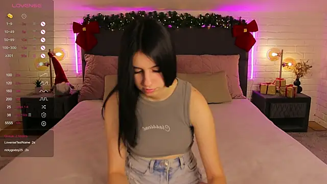 Dina Foxxx online show from 20, 12, 2024