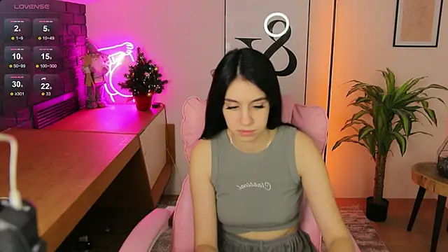 Dina Foxxx online show from 21, 12, 2024