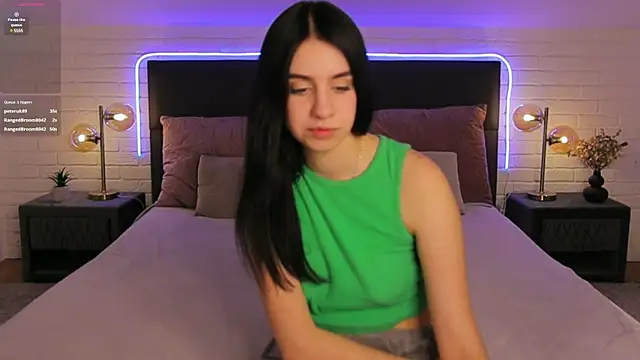 Dina Foxxx online show from 30, 1, 2025