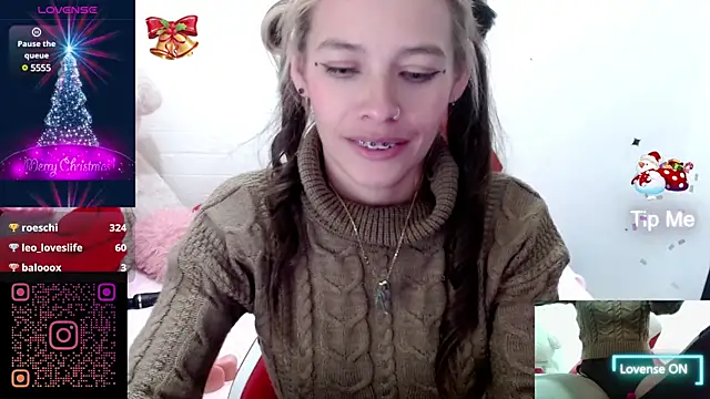 sweetlittlelisa online show from 12, 12, 2024