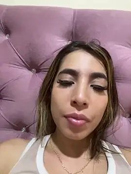 Snapshot of SophieCarther chatting on 23, 10, 2025 SophieCarther online show from 23, 10, 2025